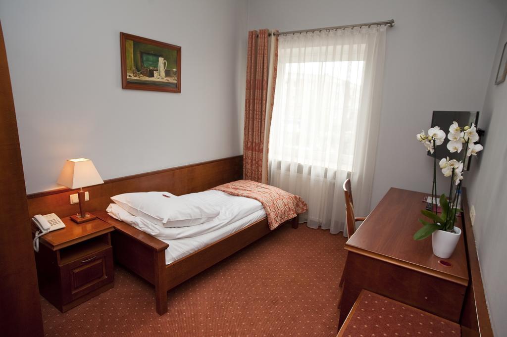 Eurohotel Swarzędz Exterior foto