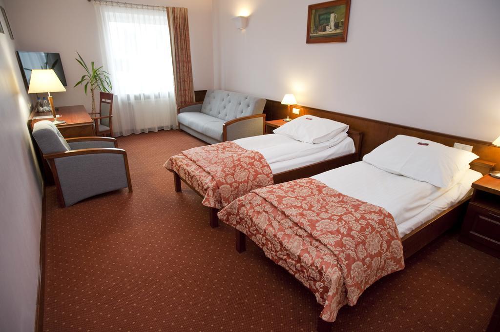 Eurohotel Swarzędz Exterior foto